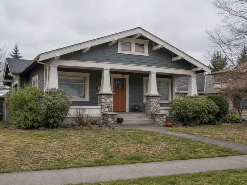 Empty exterior before AI virtual staging