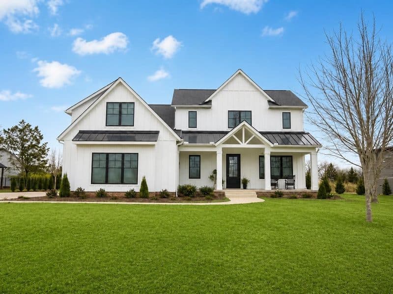 Curb Appeal staged exterior — AI virtual staging result