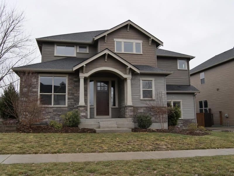 Empty exterior before AI virtual staging